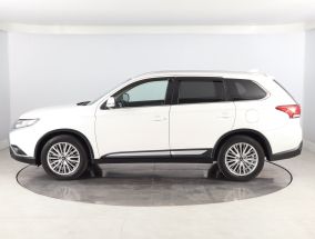 Mitsubishi Outlander - 2019