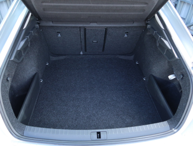 Škoda Octavia - 2023