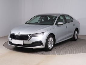 Škoda Octavia - 2023