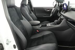 Toyota RAV 4 - 2024