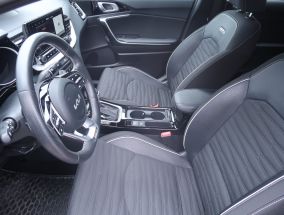 Kia ProCeed - 2023