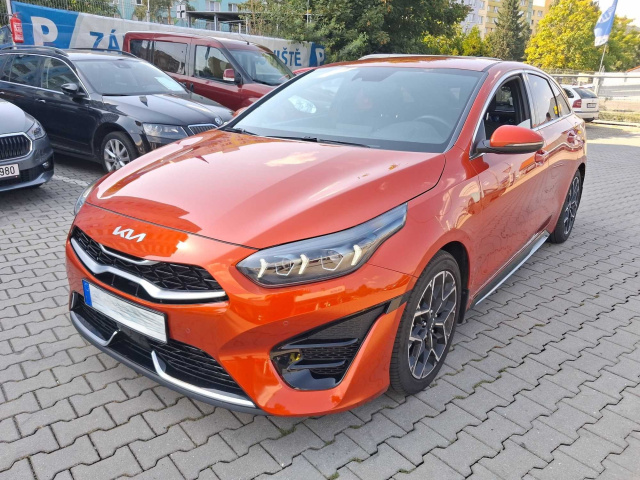 Kia ProCeed 2023