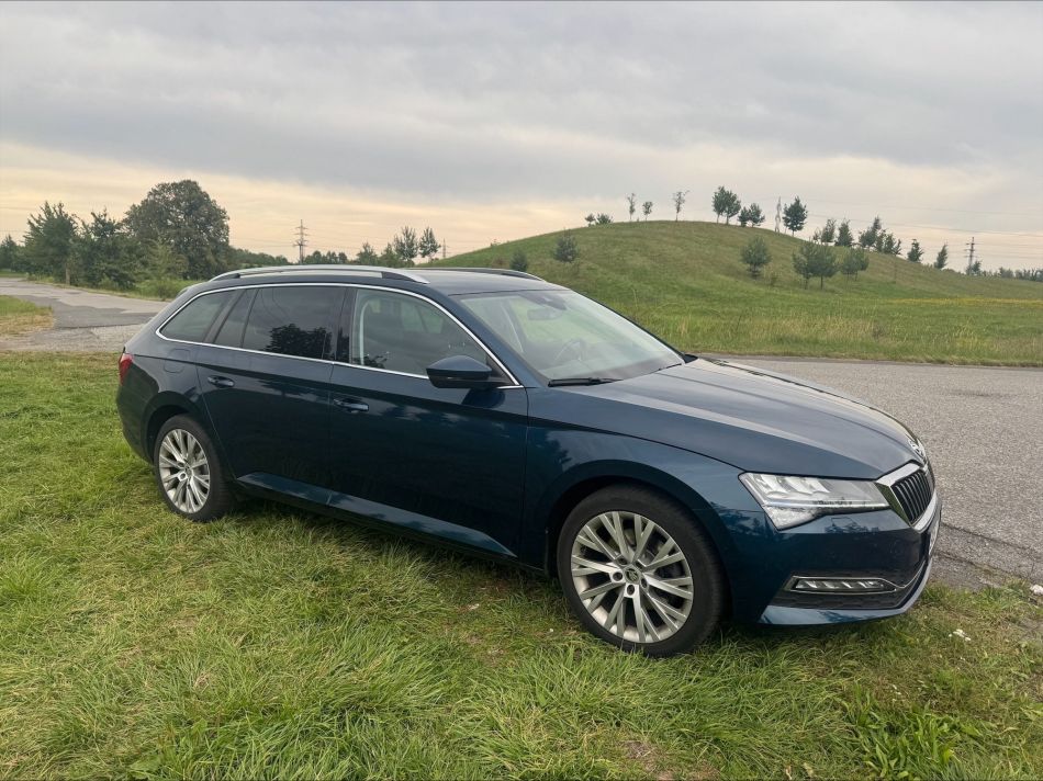 Skoda Superb - 2023