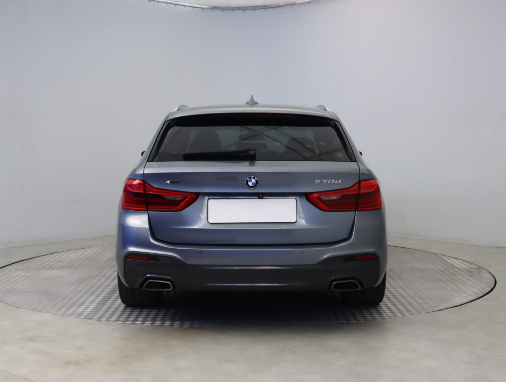 BMW 5