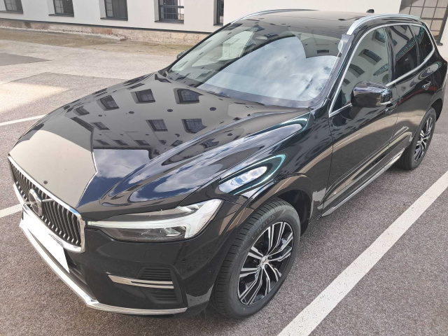 Volvo XC60 2022