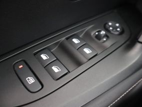 Peugeot 2008 - 2024