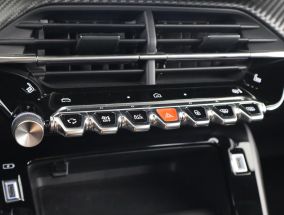 Peugeot 2008 - 2024