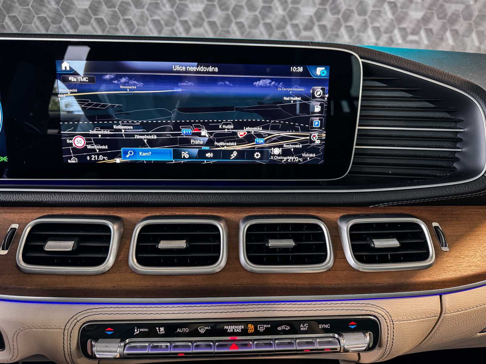 Mercedes-Benz GLS - 2021