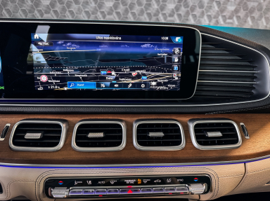 Mercedes-Benz GLS - 2021