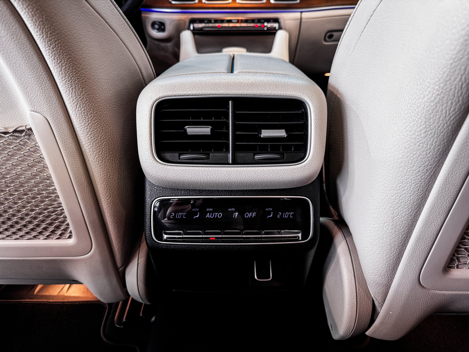 Mercedes-Benz GLS - 2021