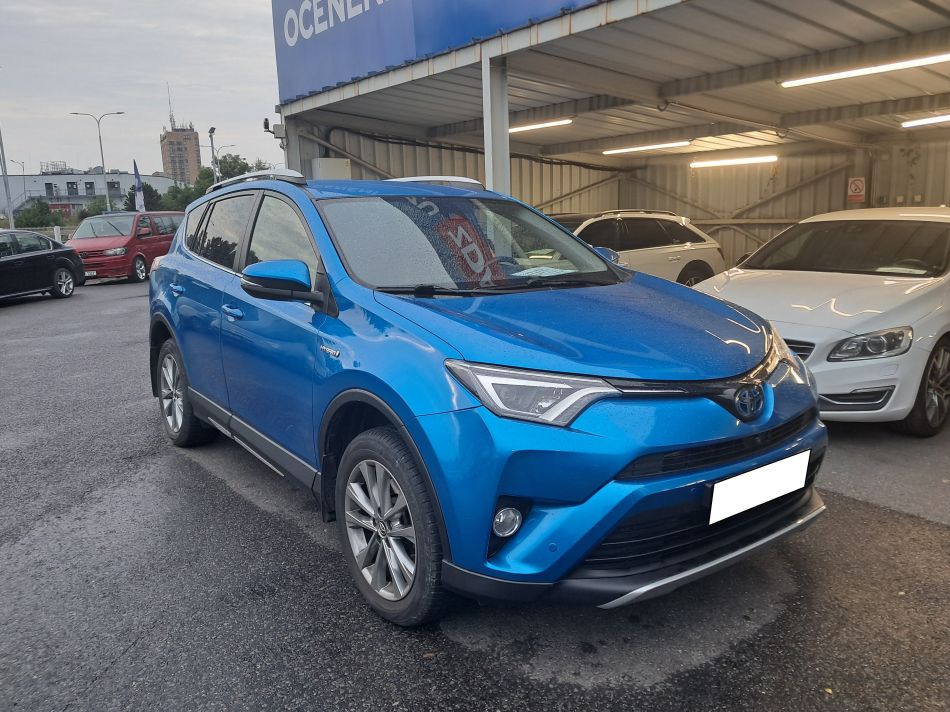 Toyota RAV 4 - 2016