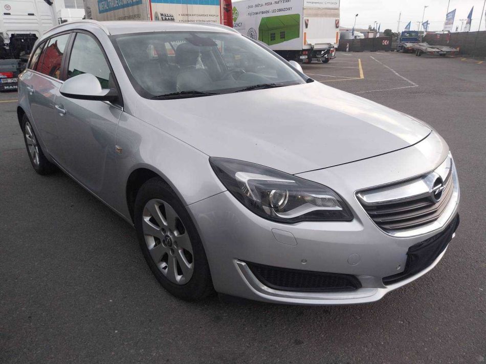 Opel Insignia - 2015