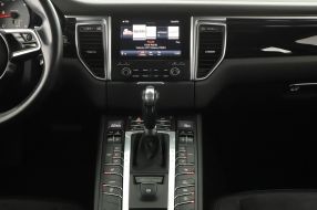 Porsche Macan - 2017