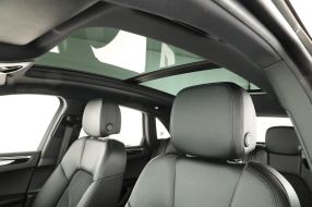 Porsche Macan - 2017