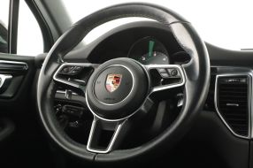 Porsche Macan - 2017