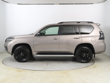 Toyota Land Cruiser - 2023