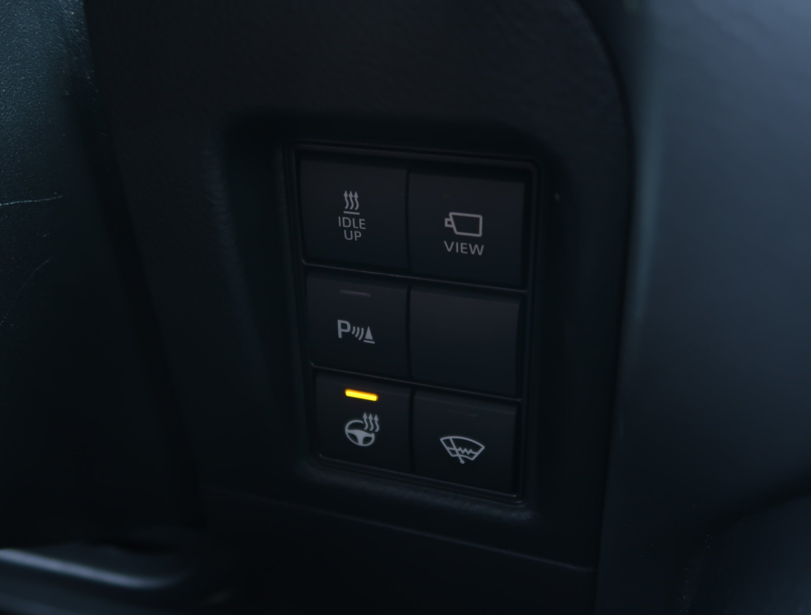 Toyota Land Cruiser - 2023