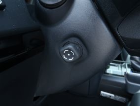 Toyota Land Cruiser - 2023