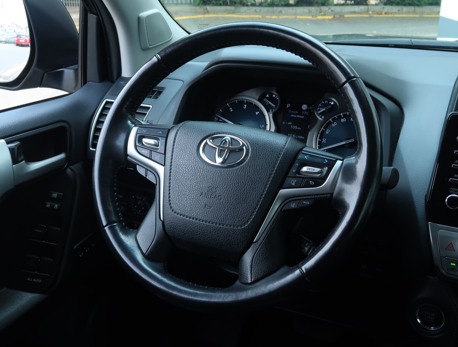 Toyota Land Cruiser - 2023