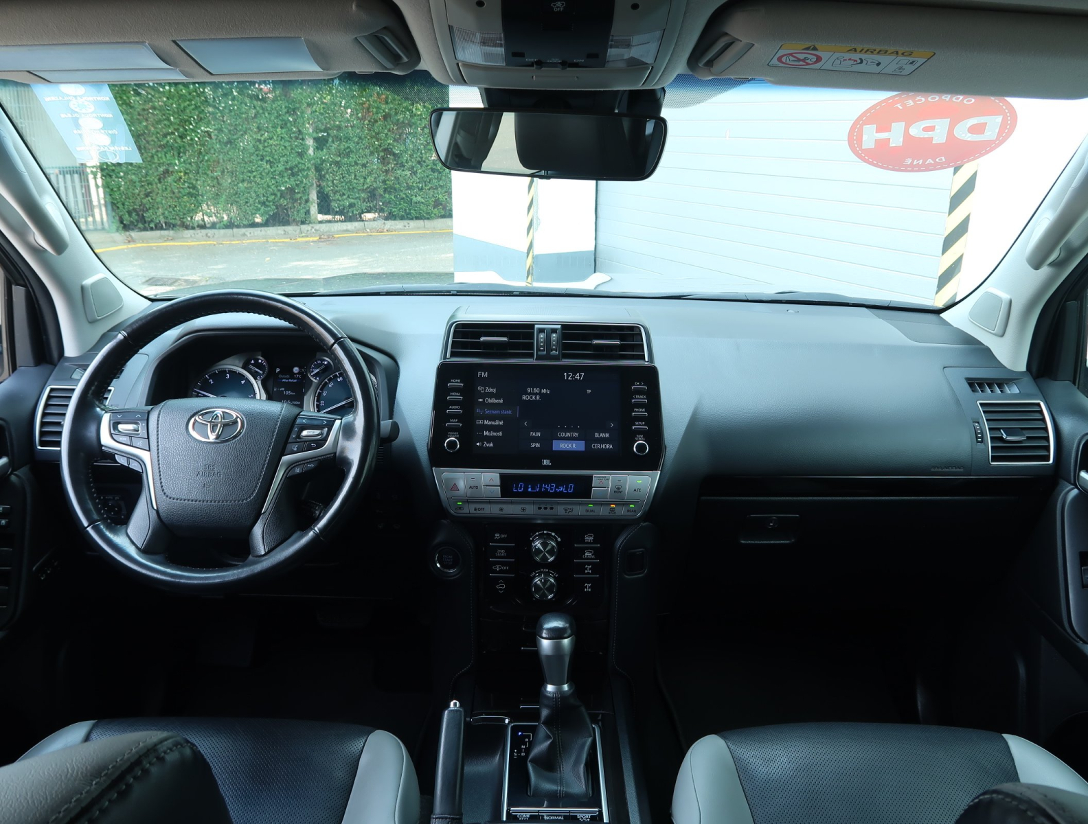 Toyota Land Cruiser - 2023