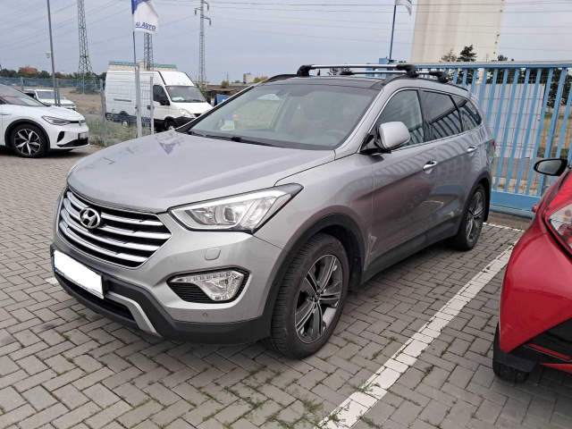 Hyundai Grand Santa Fe 2015