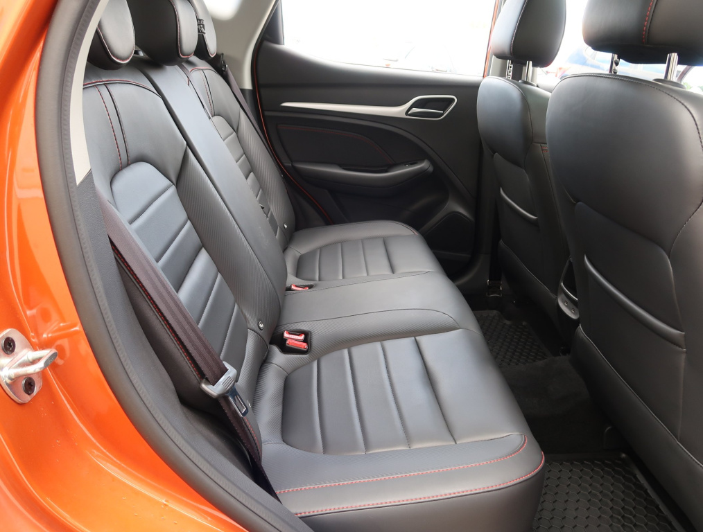 MG ZS SUV