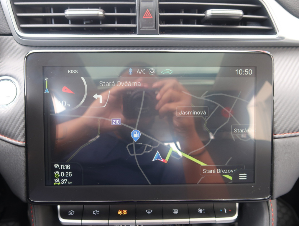 MG ZS SUV
