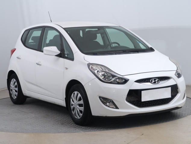 Hyundai ix20 2015