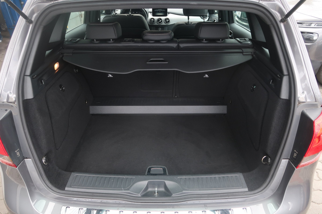 Mercedes-Benz B