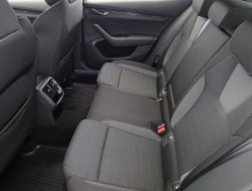 Škoda Octavia - 2023