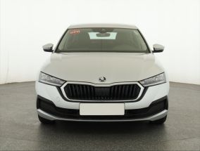 Škoda Octavia - 2023