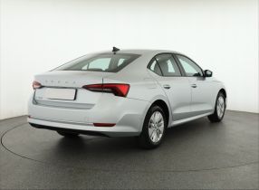 Škoda Octavia - 2023