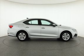 Škoda Octavia - 2023