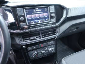 Volkswagen T-Cross - 2021