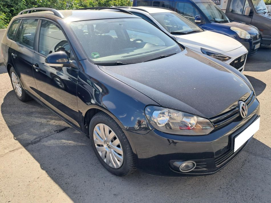 Volkswagen Golf - 2011