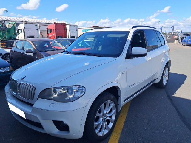 BMW X5 2011