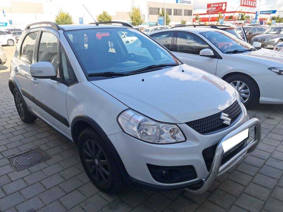 Suzuki SX4 - 2011