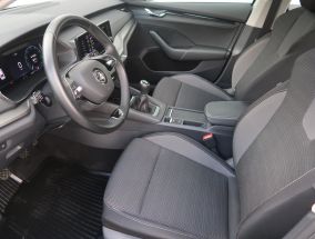Škoda Octavia - 2023