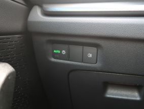 Škoda Octavia - 2023