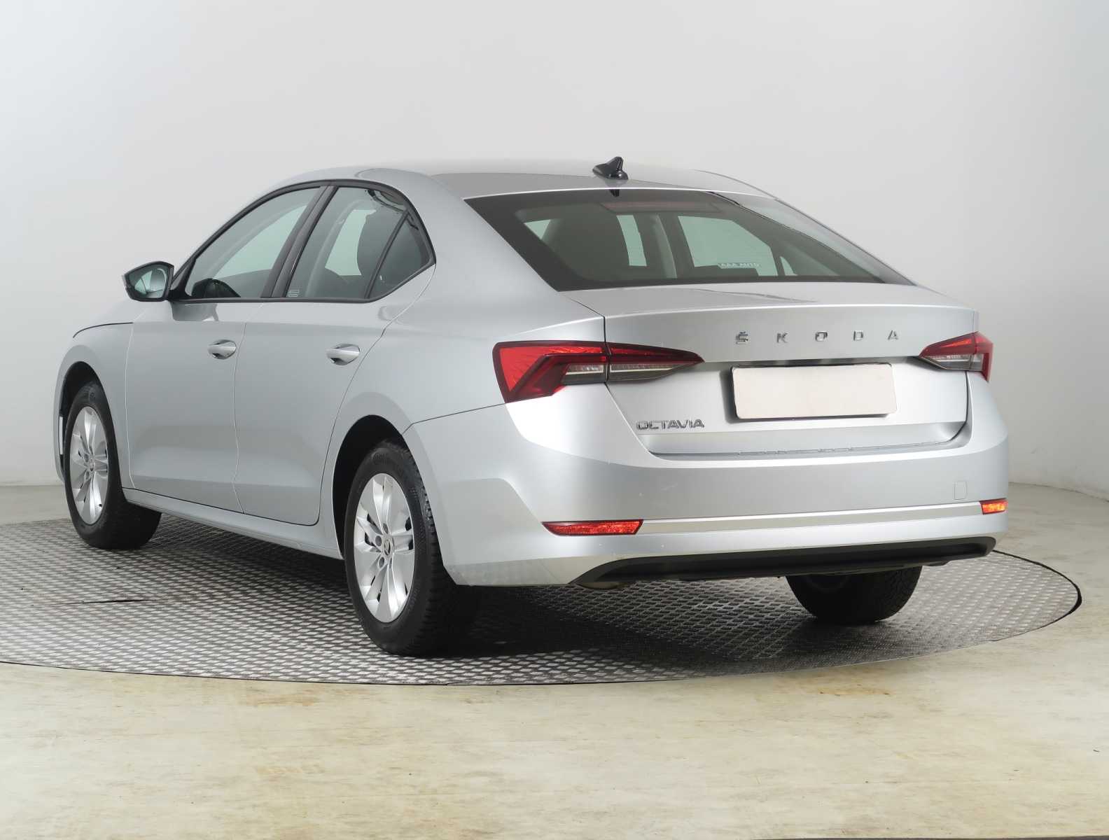Škoda Octavia - 2023