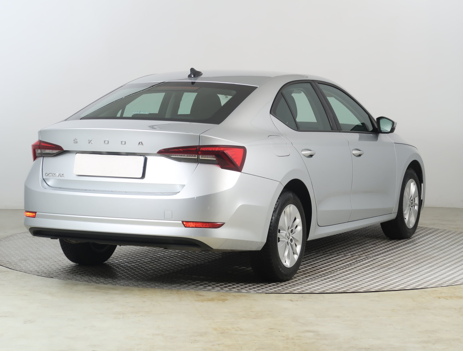 Škoda Octavia - 2023