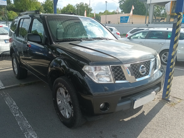 Nissan Pathfinder 2006