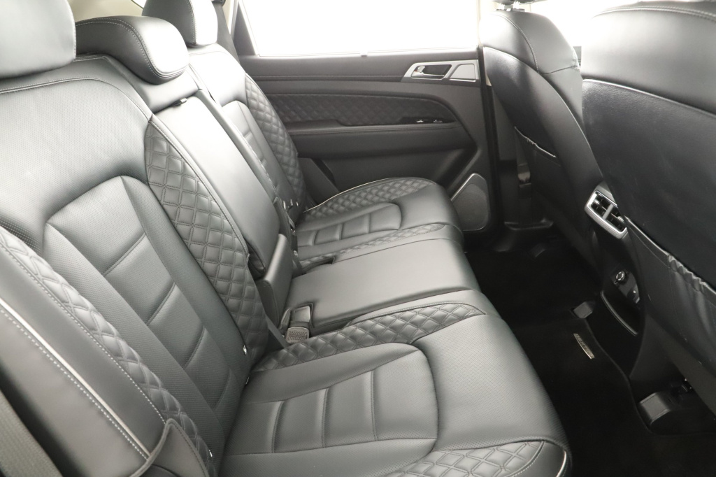 Ssang Yong Rexton