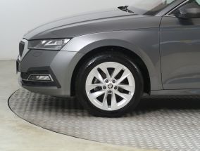 Škoda Octavia - 2024