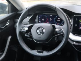 Škoda Octavia - 2024