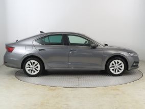 Škoda Octavia - 2024