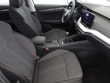 Škoda Octavia - 2023