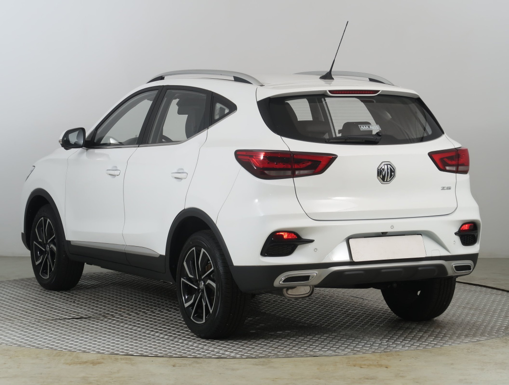 MG ZS SUV