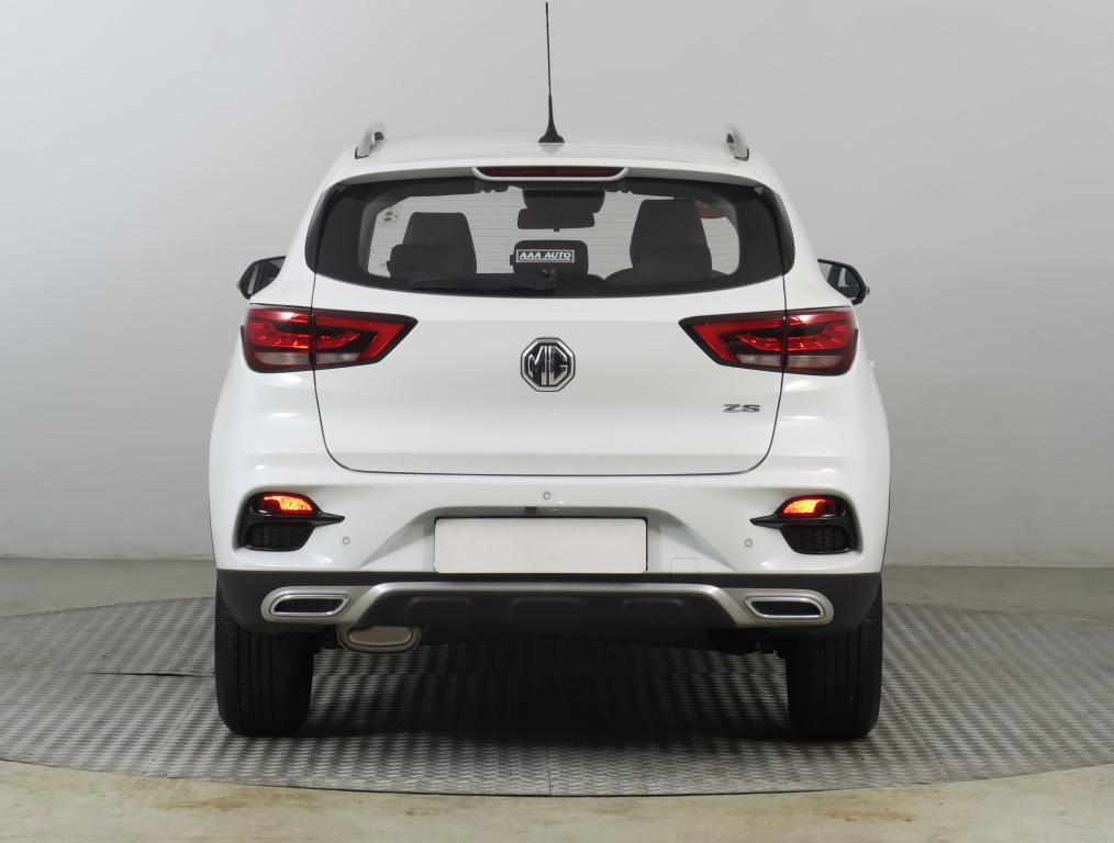 MG ZS SUV