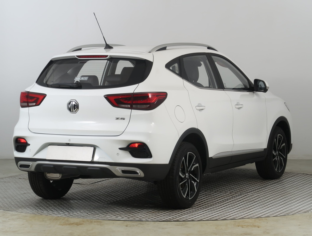 MG ZS SUV